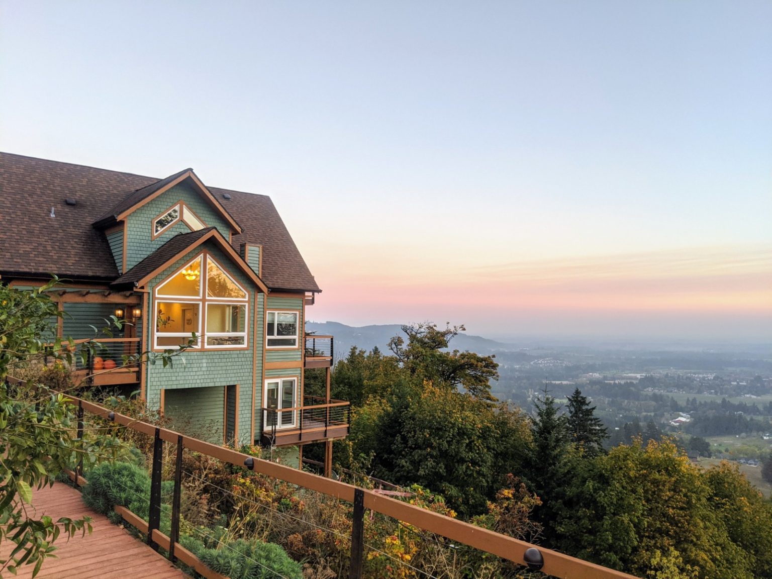 7 Big Bold Reds in the Willamette Valley | Chehalem Ridge Bed and Breakfast