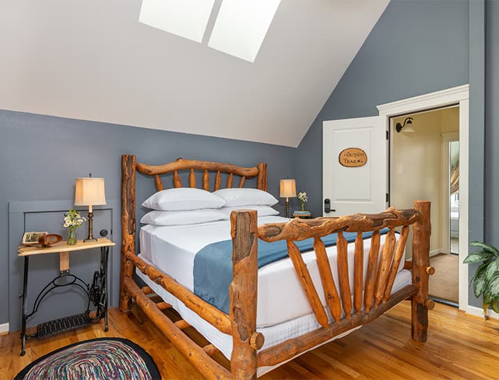 OREGON TRAIL ROOM Chehalem Ridge Bed and Breakfast